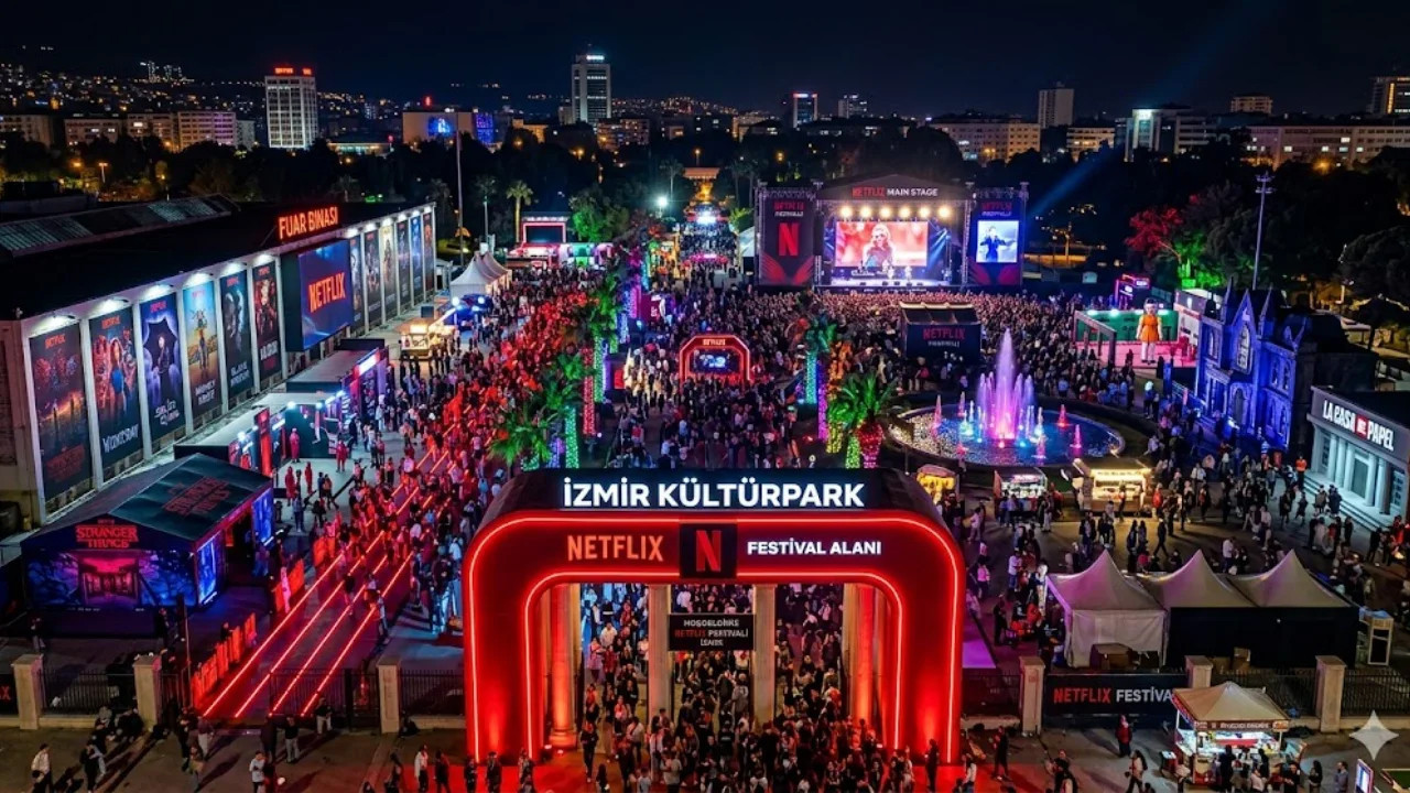 Netflix'in 10. yıl festivali İzmir'de 8 binden fazla ziyaretçiyi ağırladı