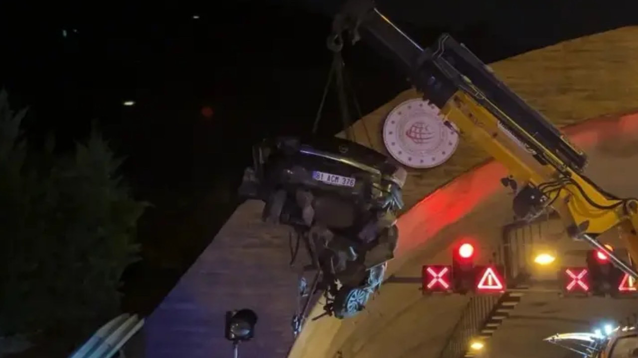 Otomobil tünel girişindeki duvara çarptı: 1 ölü