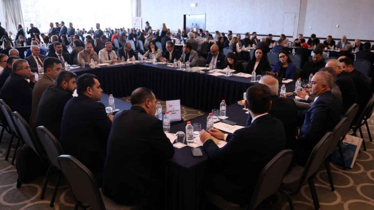 Adana’nın 2040 rotası çizildi: 500 isim şehrin geleceği için bir araya geldi