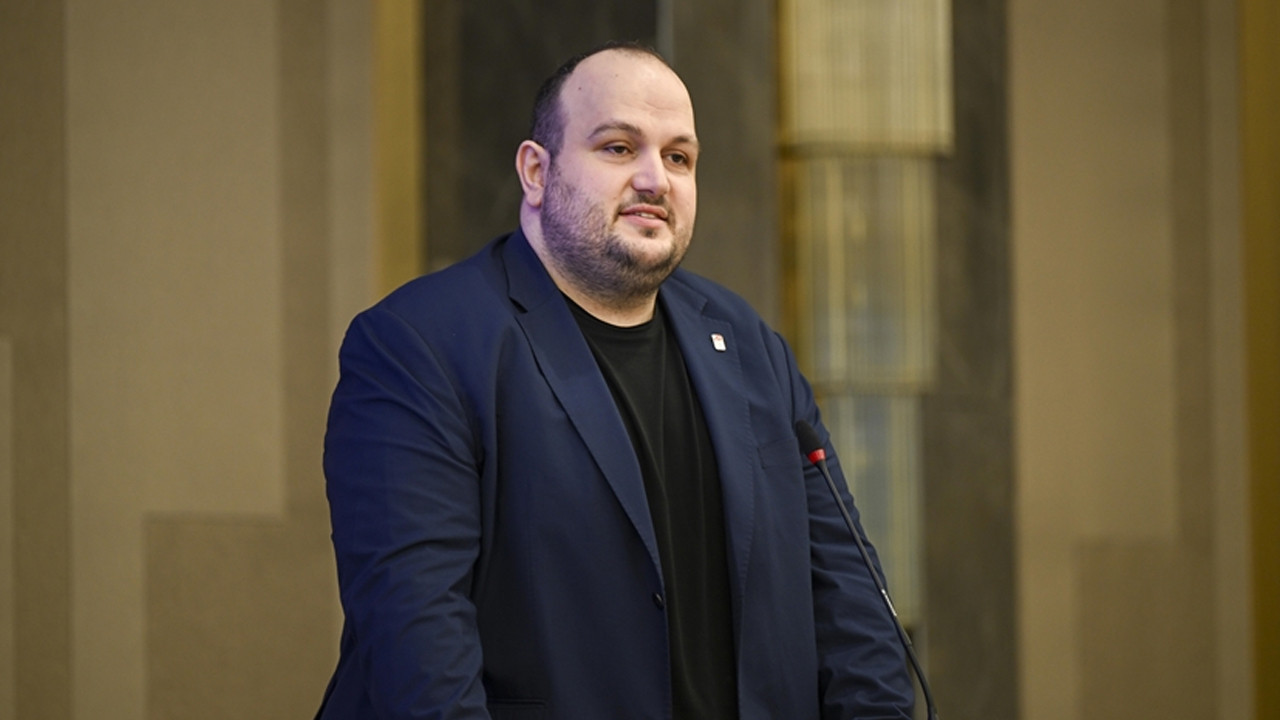 Halit Albayrak, yeniden Türkiye Buz Hokeyi Federasyonu Başkanlığına seçildi