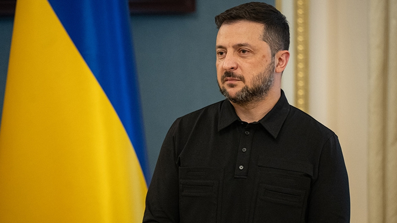 Zelenskiy, 6 Mayıs'tan itibaren geçici ateşkes ilan ettiklerini belirtti