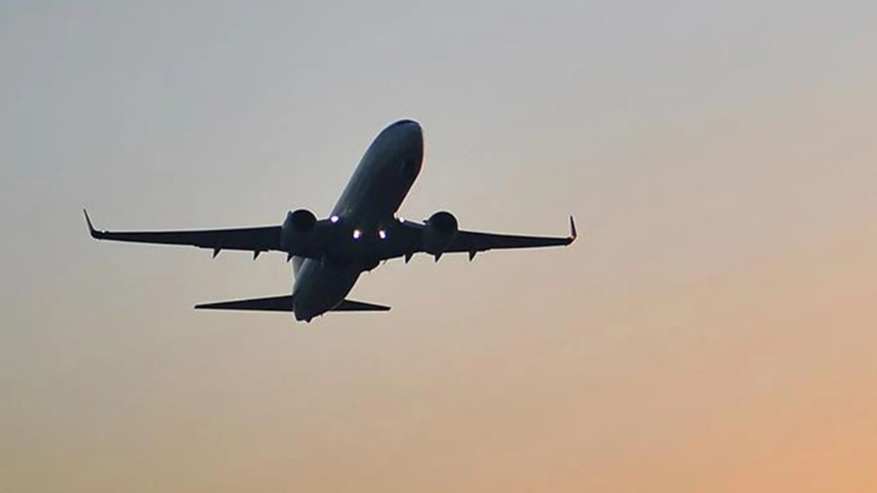 Havada panik: Pilot gökyüzünde fenalaştı