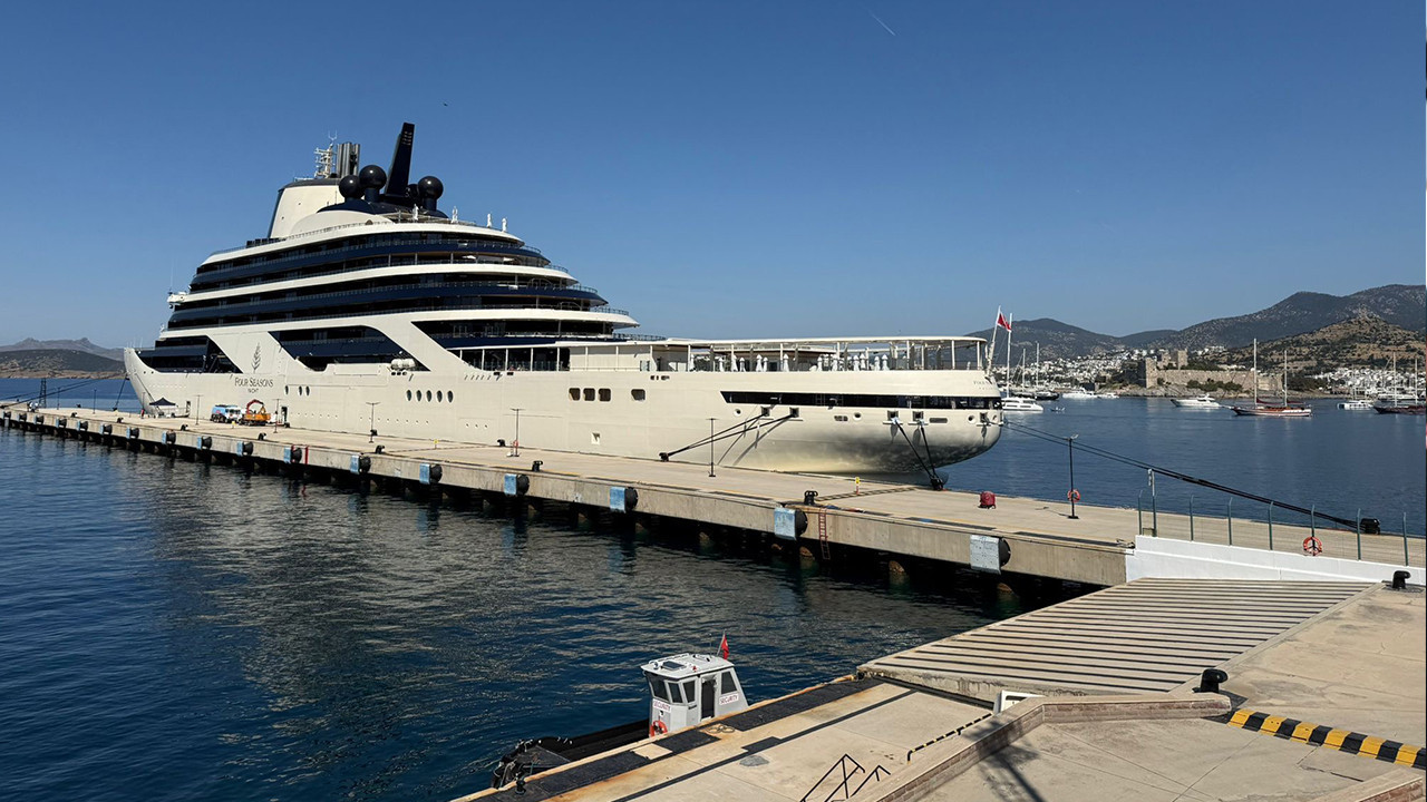Bodrum'a "Four Seasons 1" kruvaziyeriyle 177 yolcu geldi