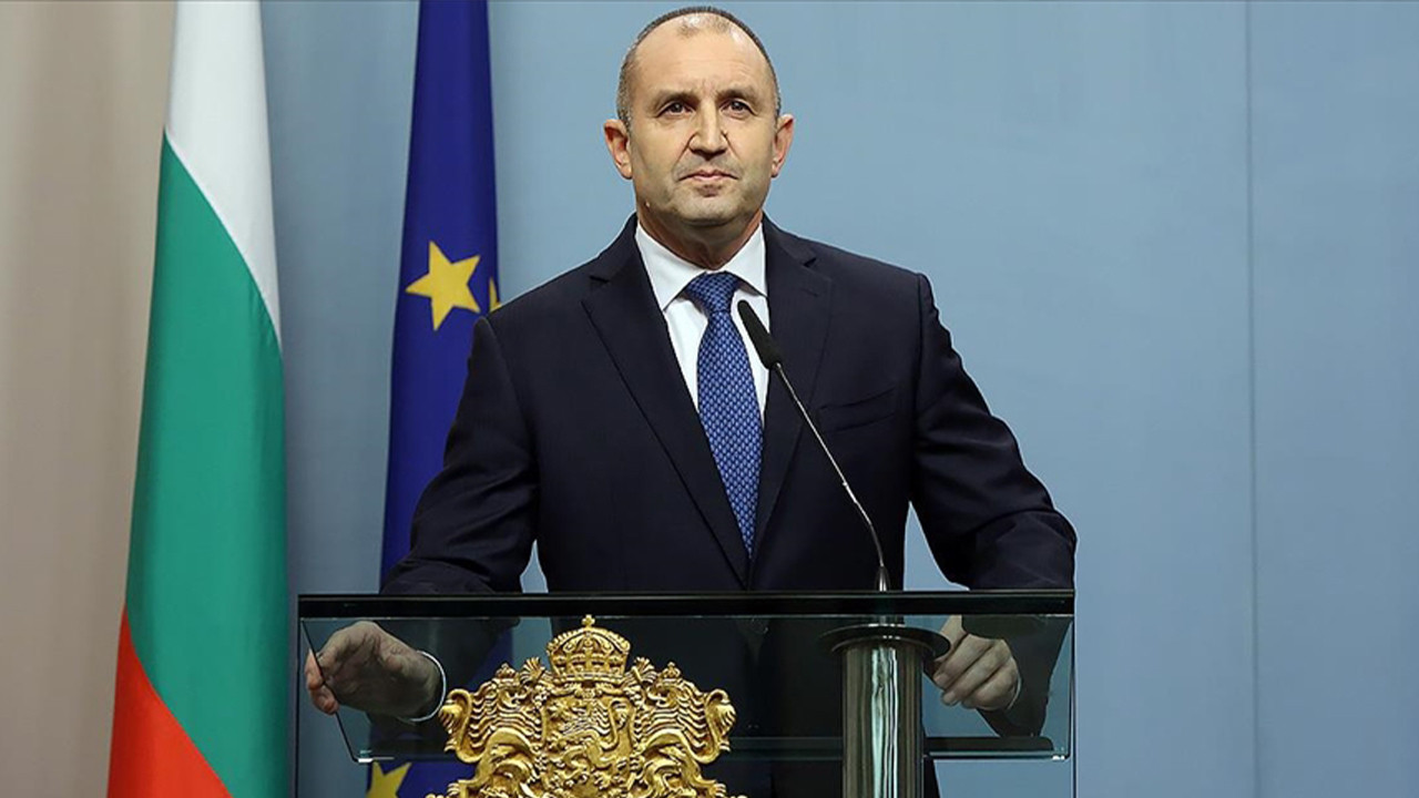 Bulgaristan'da Radev, bakanlar kurulu listesini Cumhurbaşkanı'na sundu