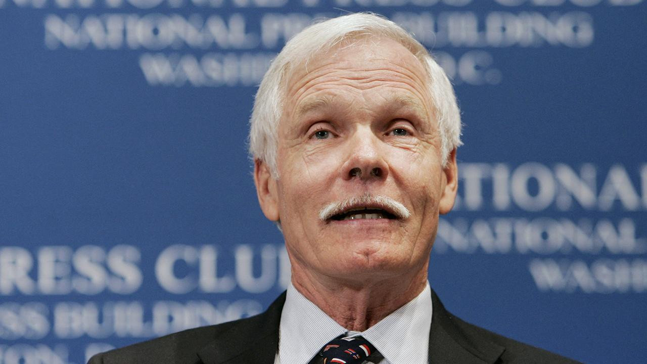 CNN’in kurucusu Ted Turner hayatını kaybetti
