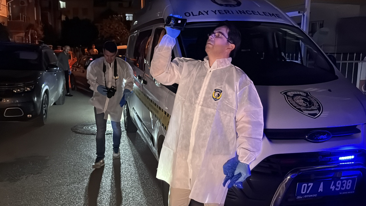 Komşu silah sesi ile irkildi: Eve girdiklerinde artık yapacak bir şey yoktu: 16 yaşındaki gençten acı haber
