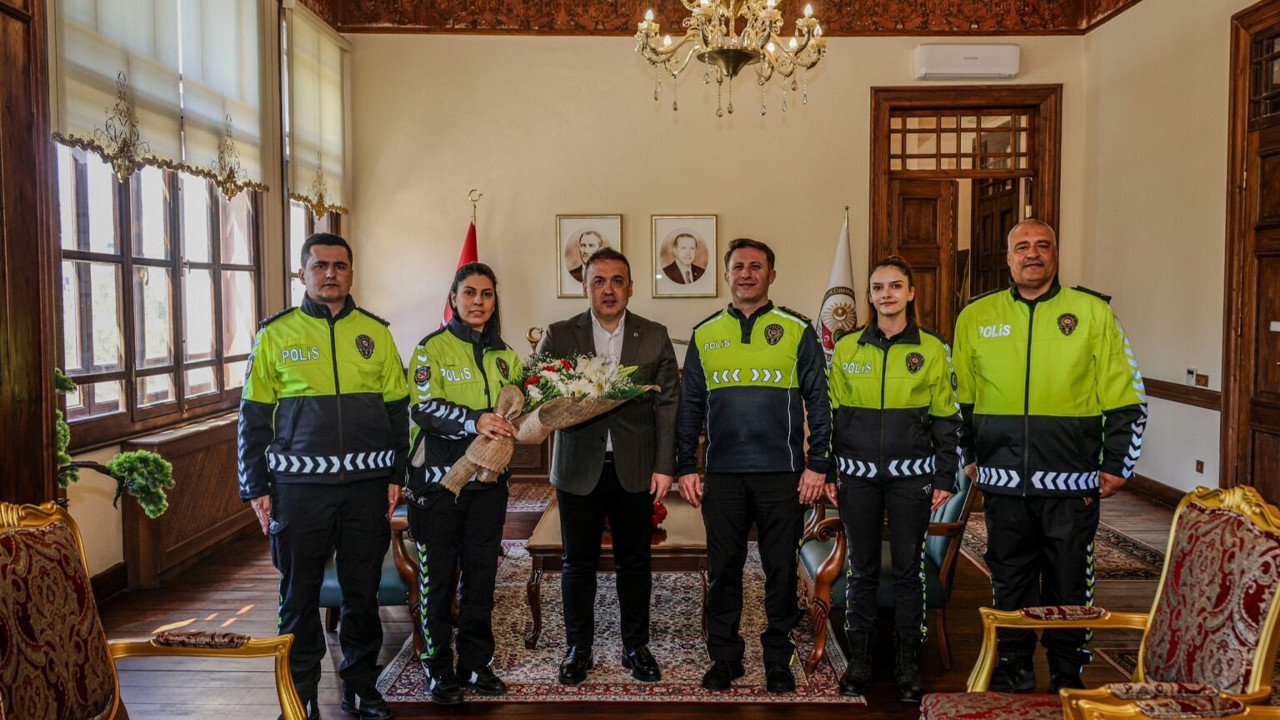 Vali Sözer Emniyet personelinin Trafik Haftasını kutladı