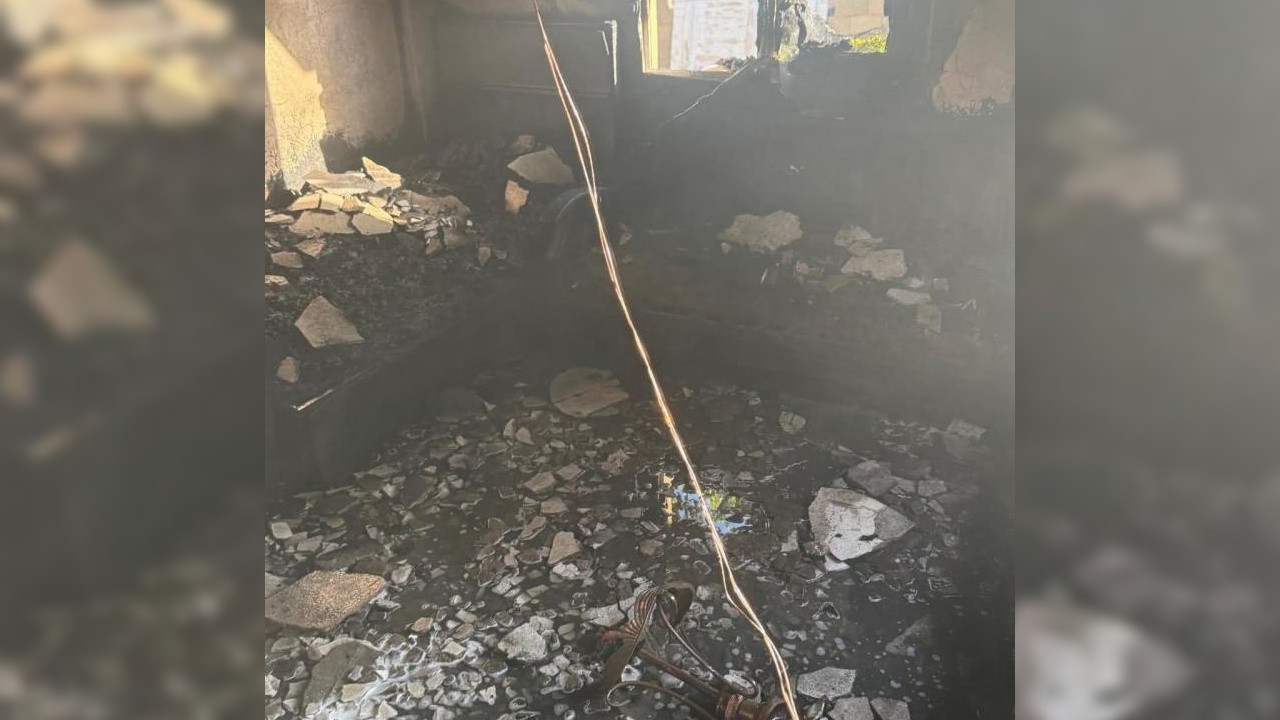 Antakya'da korkutan ev yangını