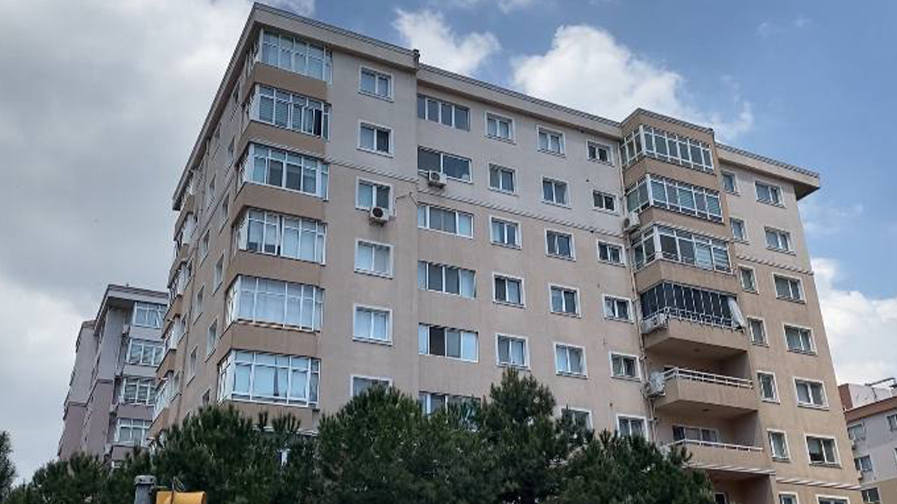 Eşini bıçakladıktan sonra kaçan koca karakola teslim oldu