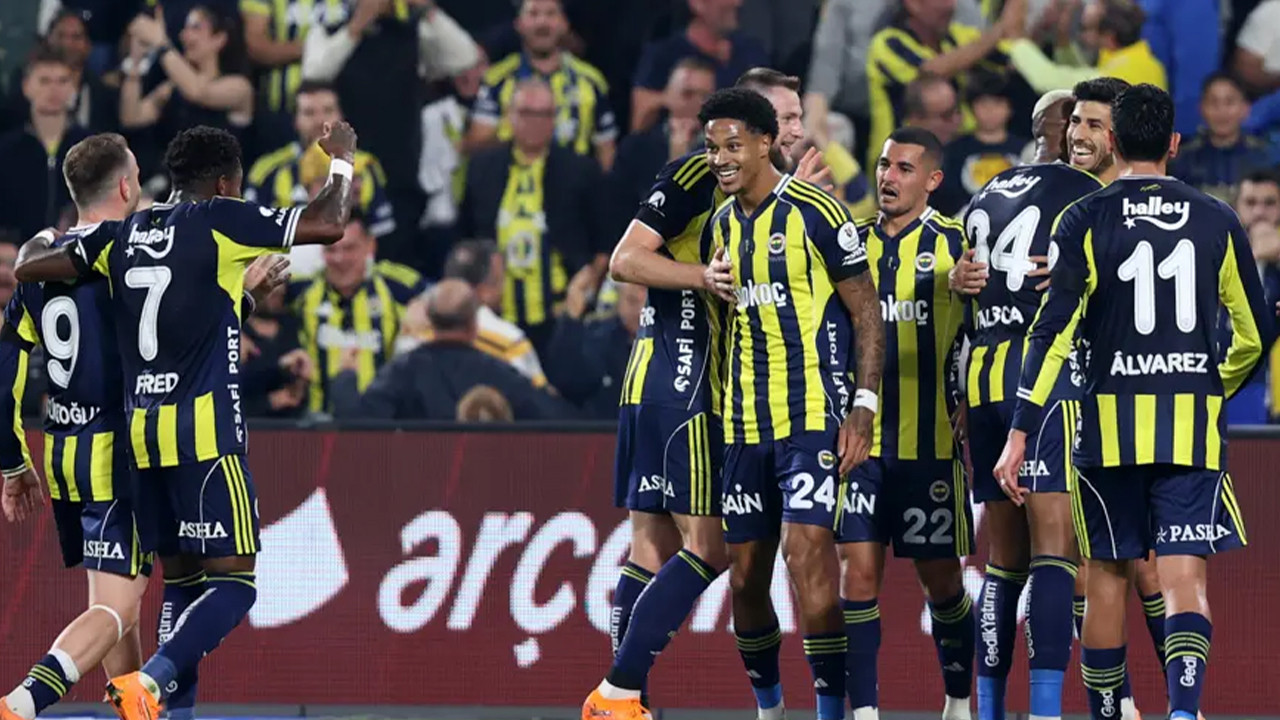 Fenerbahçe'de ilk ayrılık netleşti: Karar oyuncuya bildirildi