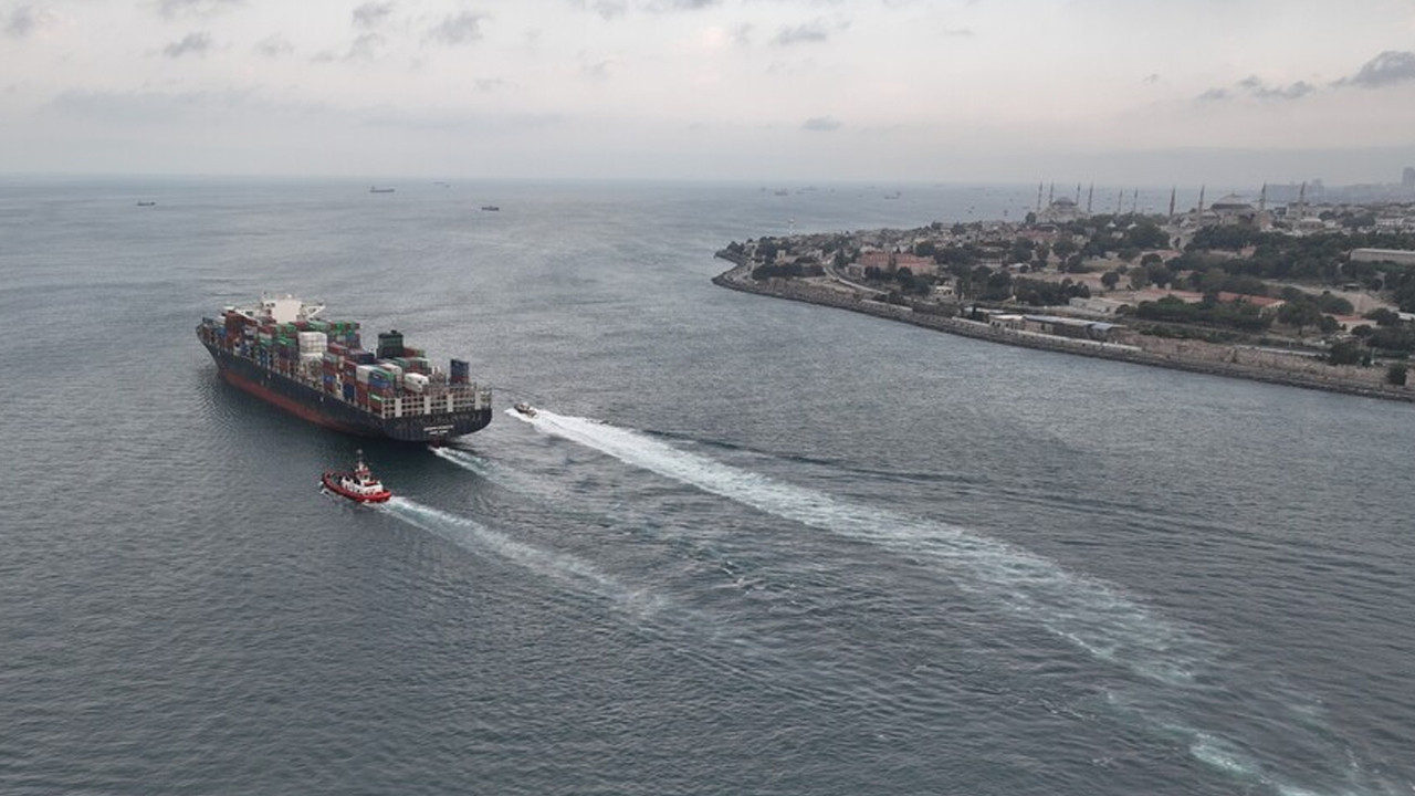 İstanbul Boğazı’nda gemiler azaldı