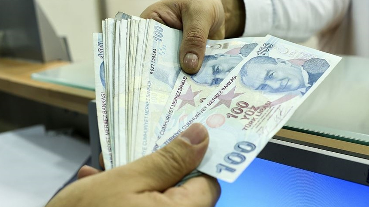 Kredi hacmi yükselirken takipteki alacaklarda sert artış: Risk göstergeleri yükseliyor