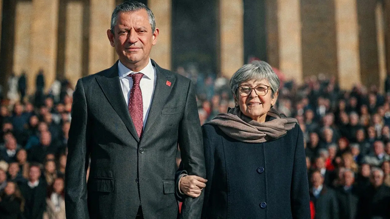 Özgür Özel'den Anneler Günü mesajı