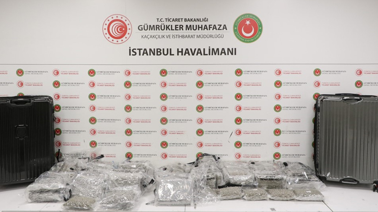 Zehir tacirlerine ağır darbe, 5 kapıda 659 kilo uyuşturucu: Gümrükçüler geçit vermedi