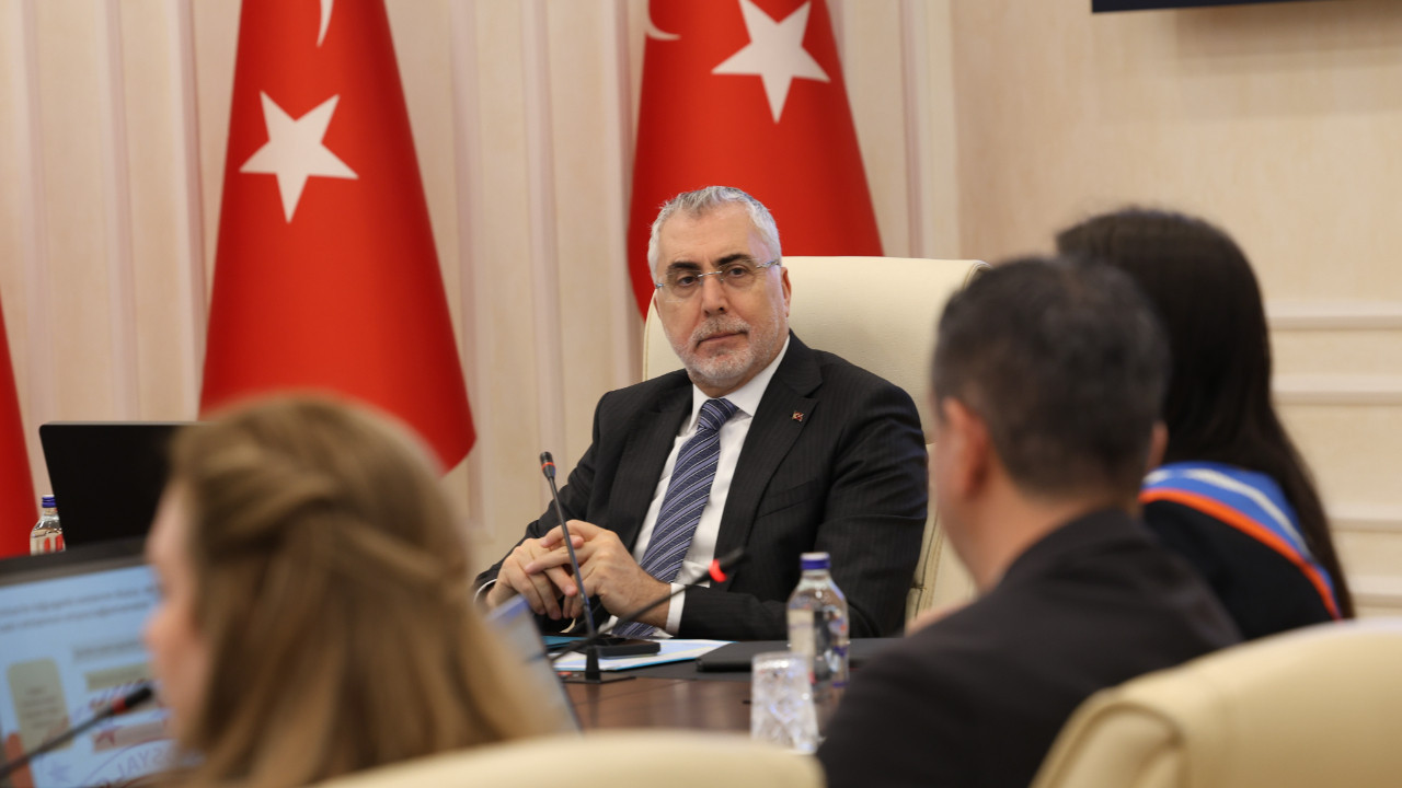 Bakan Işıkhan’dan yapay zeka açıklaması