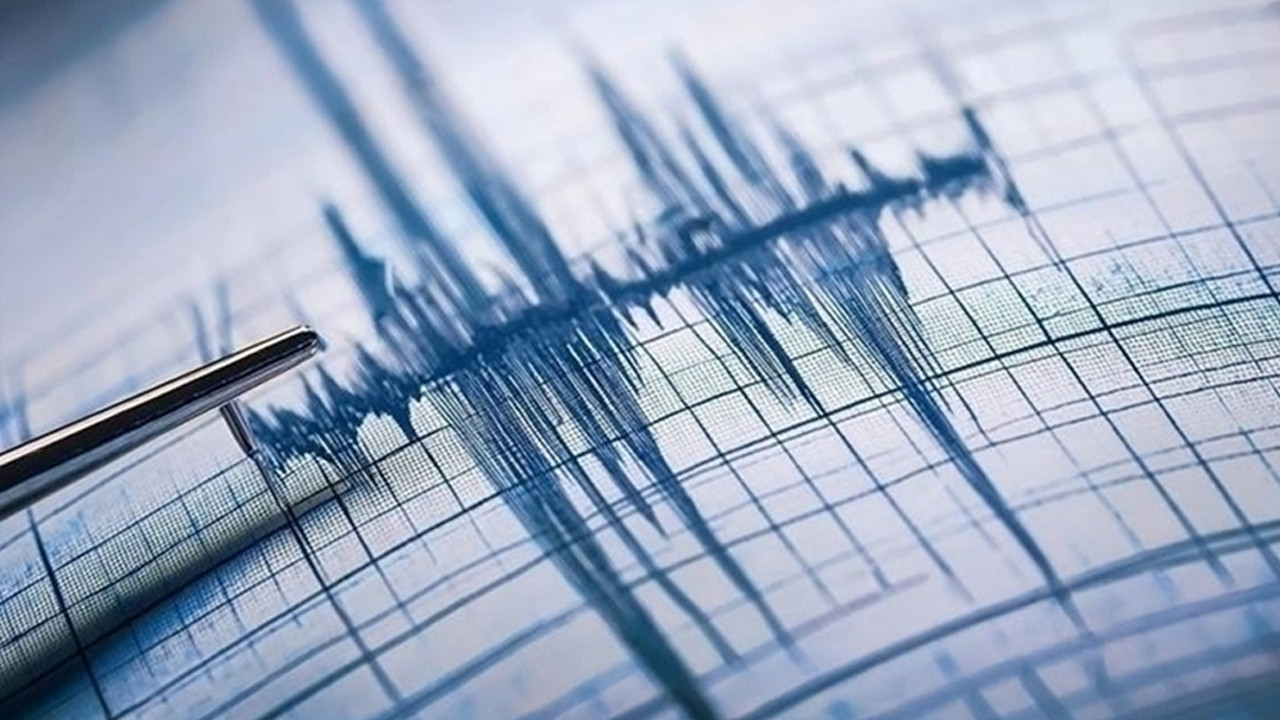 Ege kıyılarında korkutan deprem