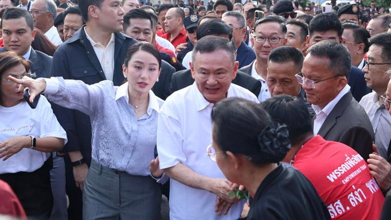 Eski Tayland Başbakanı'na şartlı tahliye