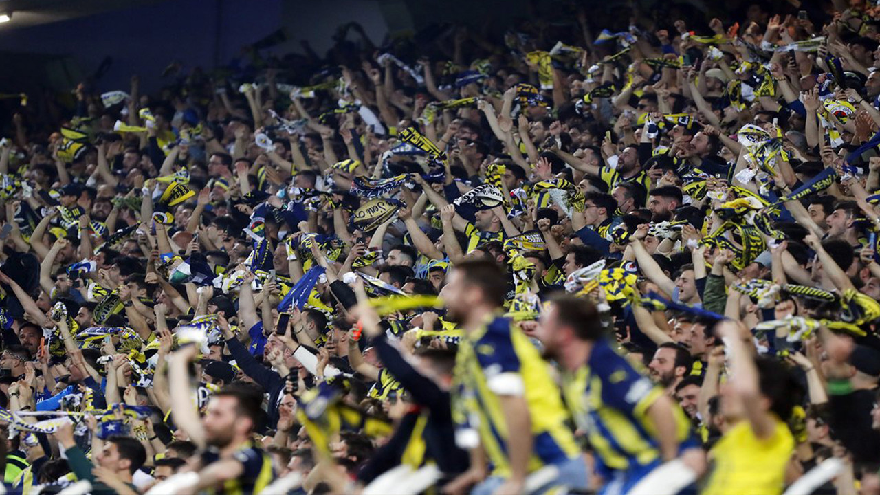 Fenerbahçe'den kadın ve çocuklara ücretsiz maç bileti