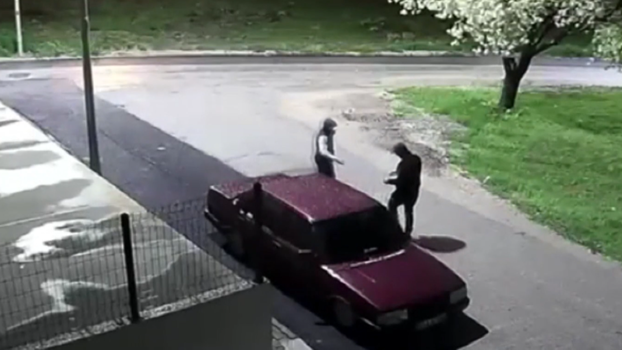 Kameradan kaçamadılar: 2 hırsız tutuklandı