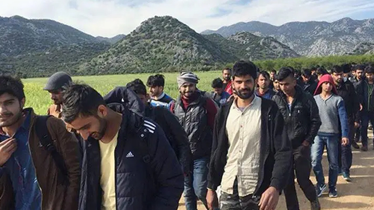 Avrupa Afganistan ile masaya oturuyor... Konu: Mülteciler