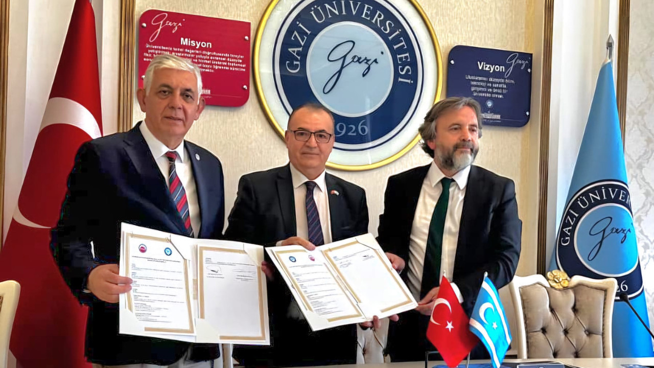 Gazi Üniversitesinde 100. Yılında Ankara Antlaşması masaya yatırıldı