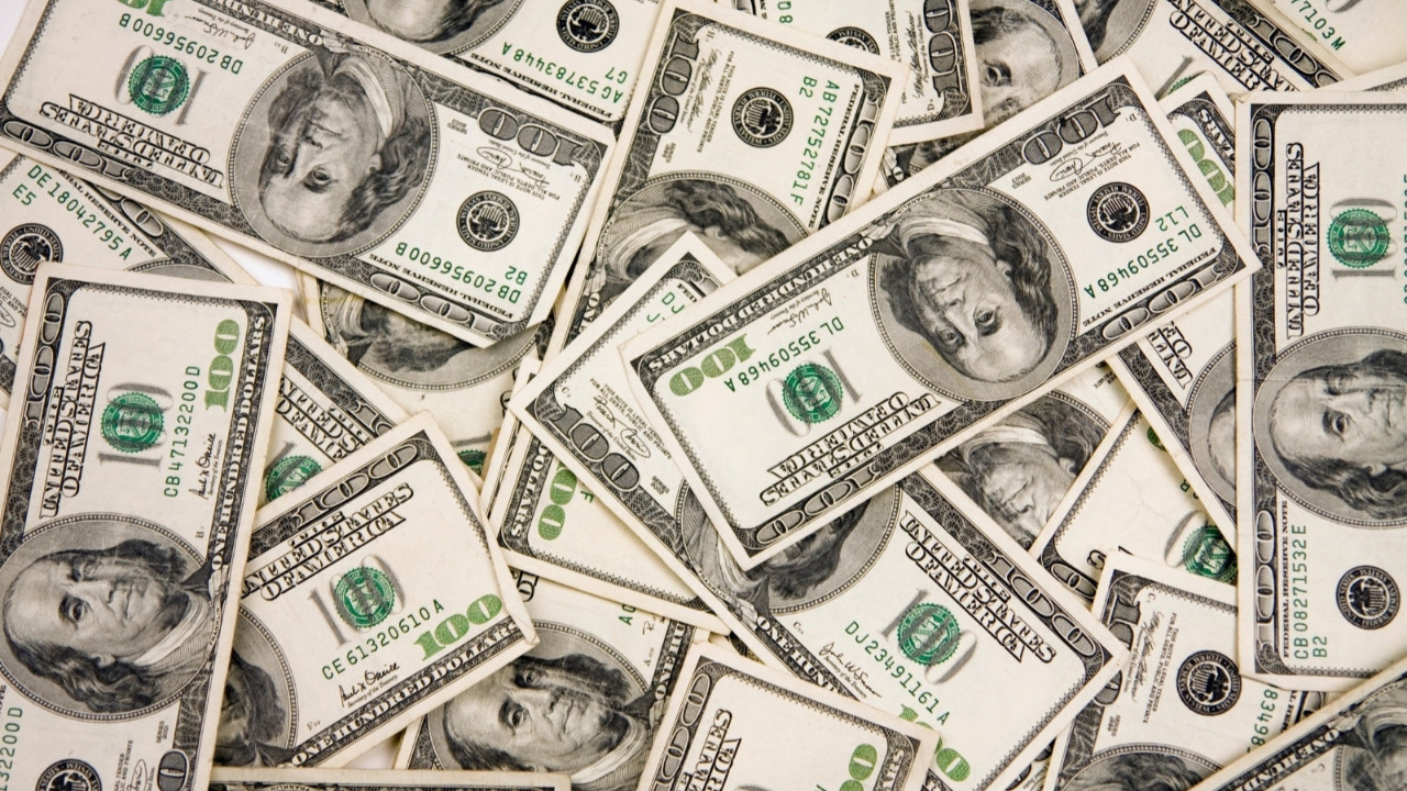 Hazine dolar cinsinden tahvil ve kira sertifikası ihracı gerçekleştirdi