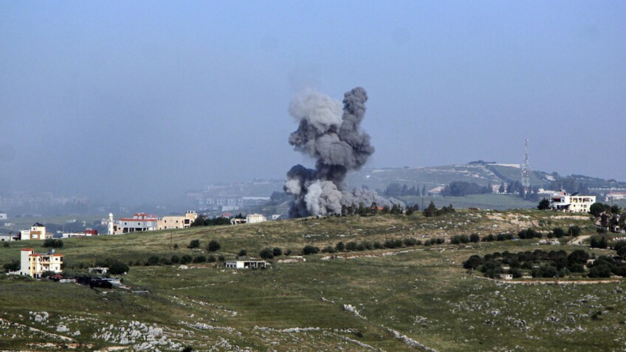 İsrail Lübnan'ın güneyinde bir sağlık merkezi yakınını bombaladı