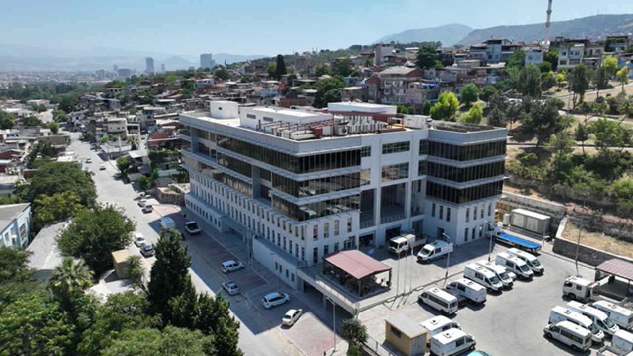 İZBETON ve İZDOĞA’nın eski yöneticilerine gözaltı