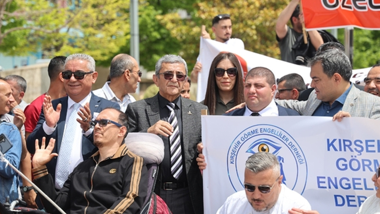 Kırşehir’de engelli bireyler için sessiz yürüyüş