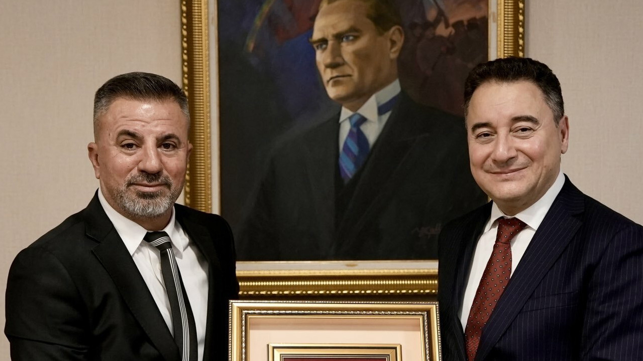 Babacan, Şereflikoçhisarlılar Derneği’ni ağırladı