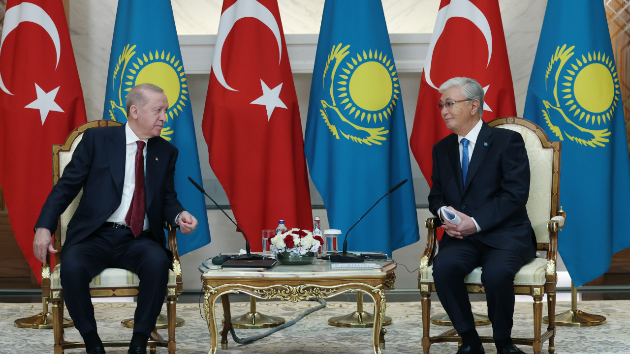 Cumhurbaşkanı Erdoğan Kazakistan'da