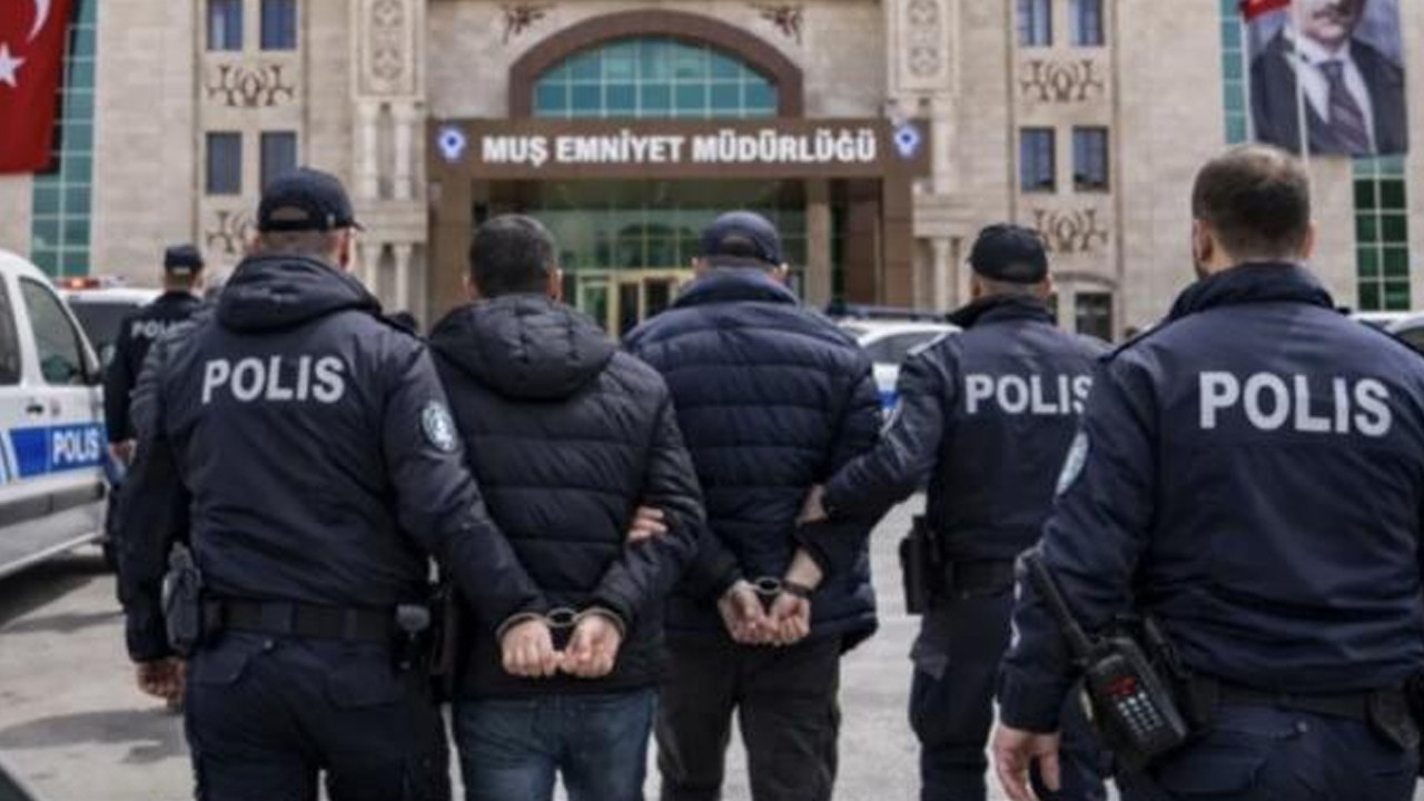 Muş'ta firari hükümlülere şafak operasyonu: Terör ve uyuşturucu suçluları yakalandı