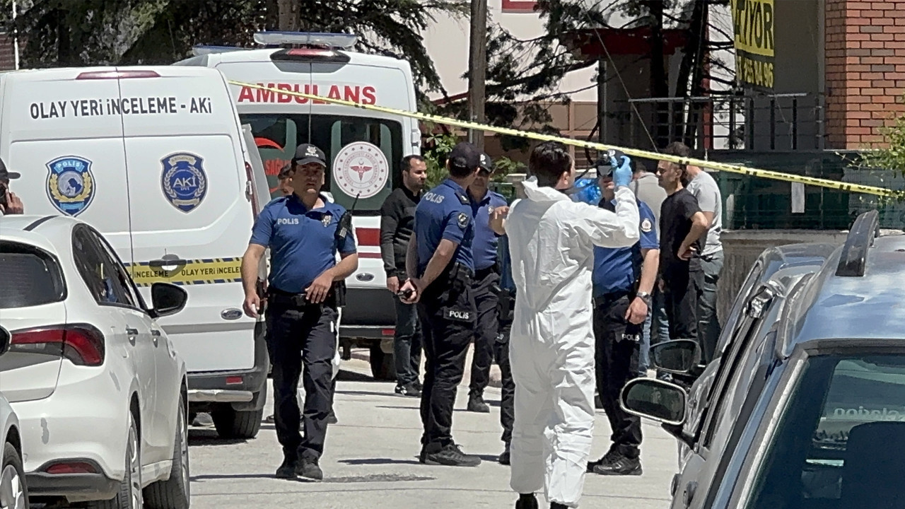 Kanlı eller cinayeti itiraf etti: Gözü dönmüş evlat dehşet saçtı