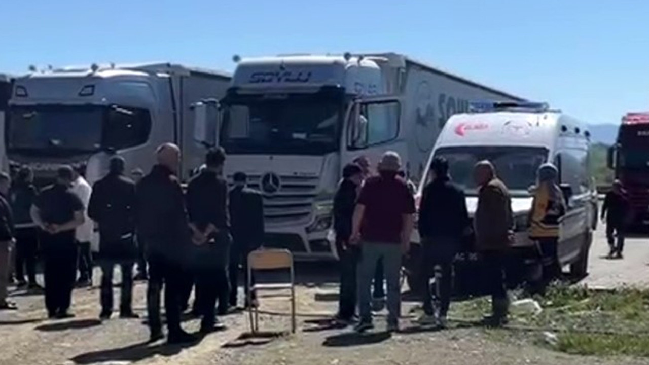 Kurbanlık taşıyan TIR’dan acı haber: Kabinde yeğenini ölü buldu