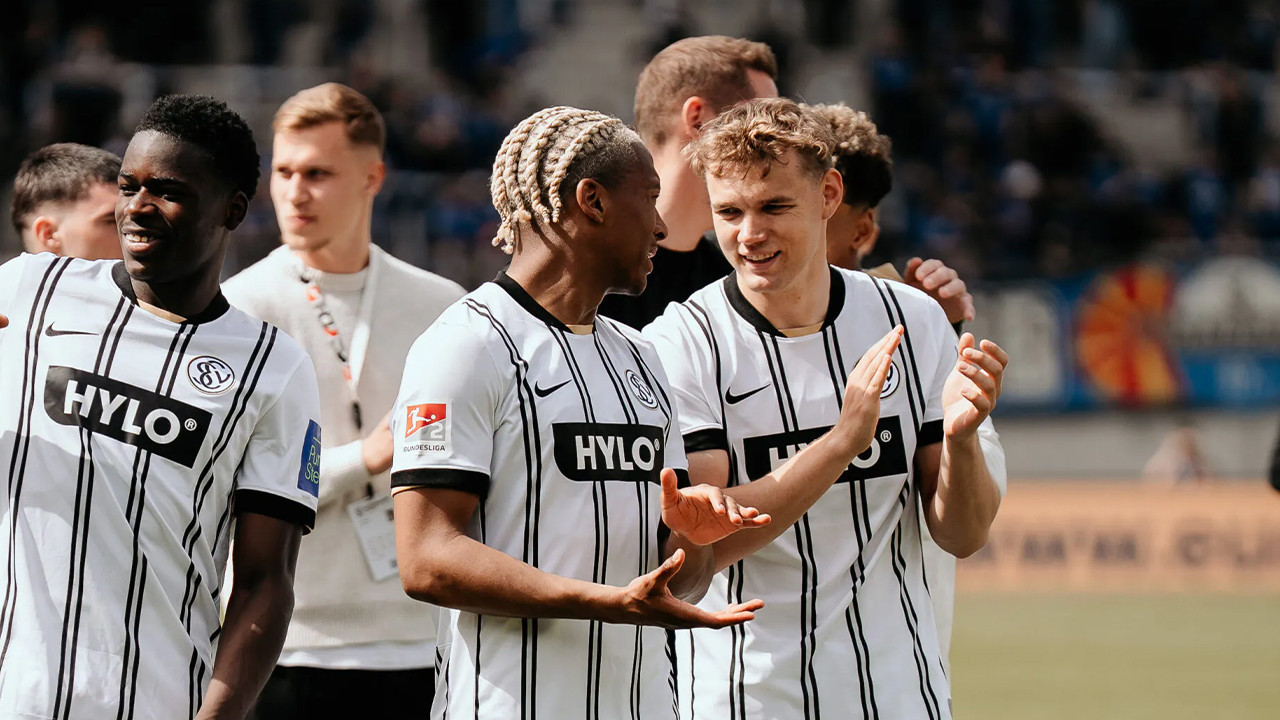 Bundesliga'ya yükselen ikinci takım belli oldu: Köy kulübünden tarihi başarı