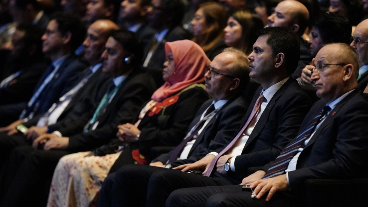 Bakan Murat Kurum, Bakü'de