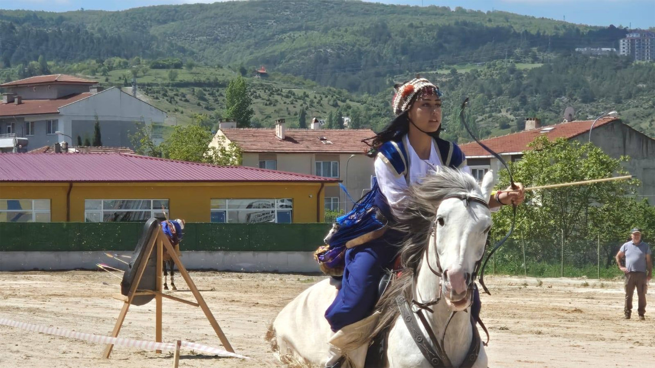 Kuruluştan Çanakkale’ye Tarih ve Medeniyet Yolculuğu Söğüt’ten başladı