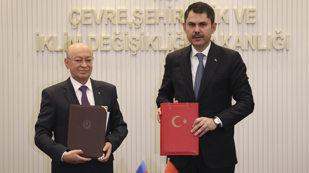 Türkiye ile Azerbaycan arasında binalarda enerji verimliliği işbirliği mutabakat zaptı imzalandı