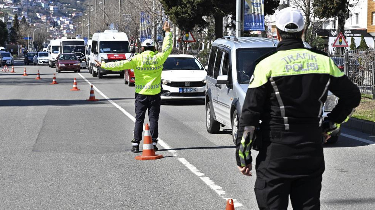 Yeni trafik cezaları fena can yaktı: 7 günde 20 bin araç denetlendi, binlerce ceza yazıldı