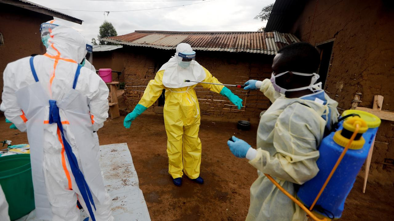 Afrika Birliği'nden ebola çağrısı: Bölgesel yayılma riskine karşı ortak mücadele dönemi