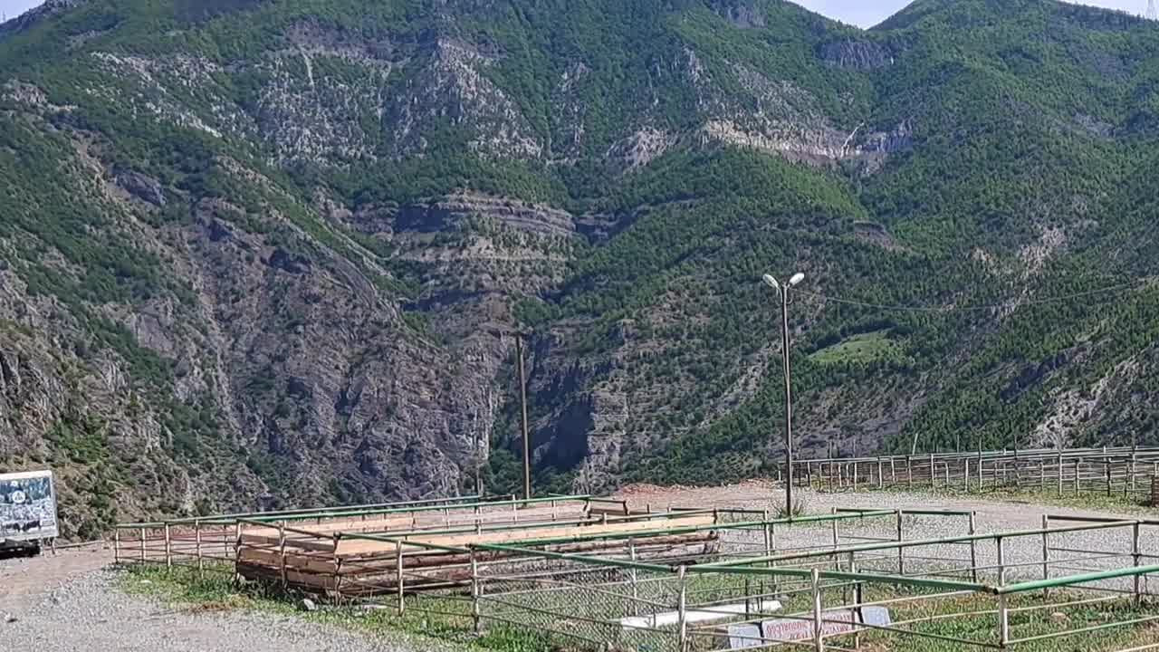 Kurban pazarı boş kaldı: Satıcı da yok alıcı da