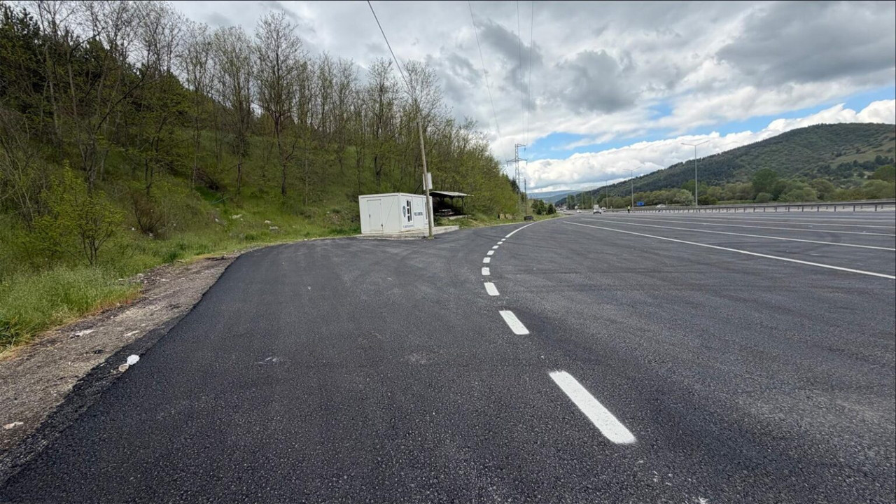 Bilecik'te jandarma yol kontrol noktasında yol yapım çalışmaları tamamlandı