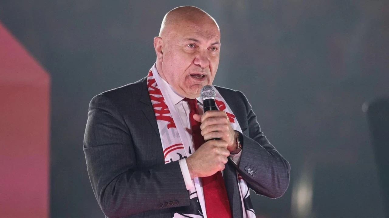 Samsunspor Başkanı Yıldırım kendisine satılmak istenen takımı açıkladı