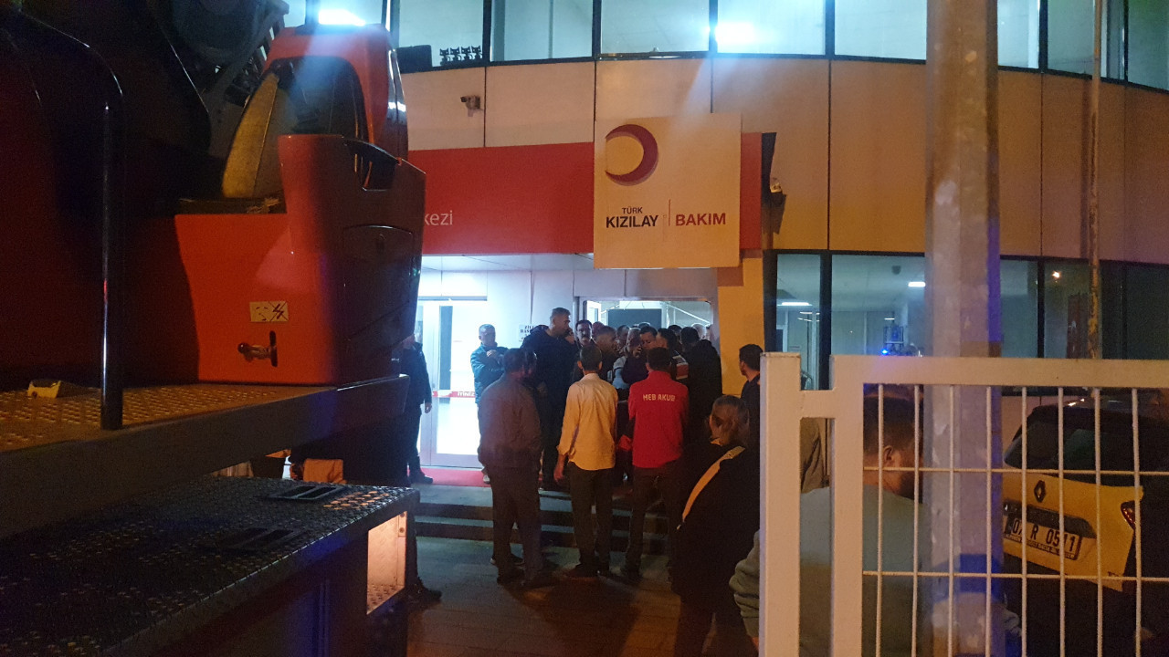 Düzce’de huzurevinde gece yarısı yangını: 53 kişi tahliye edildi
