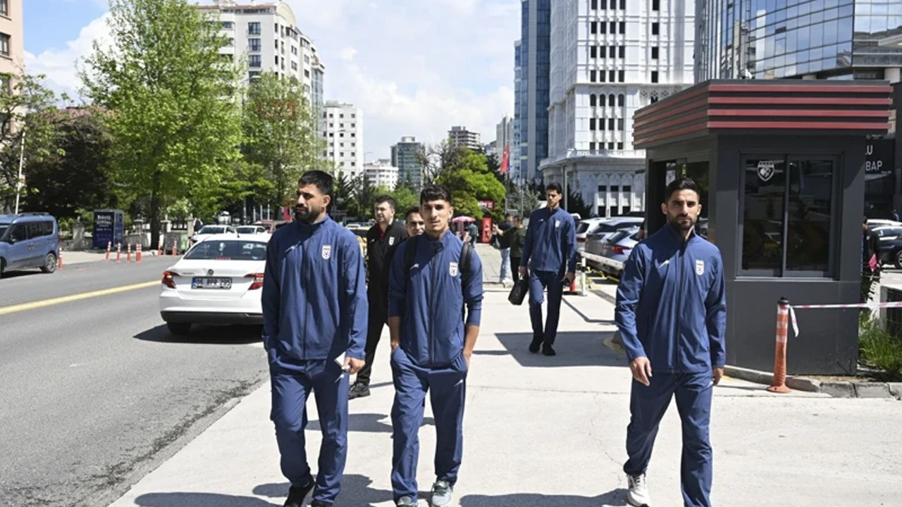 İran Milli Takımı Ankara'da vize kuyruğuna girdi