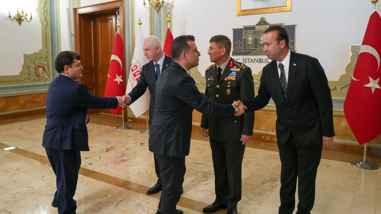 İstanbul Valiliği'nde bayramlaşma töreni