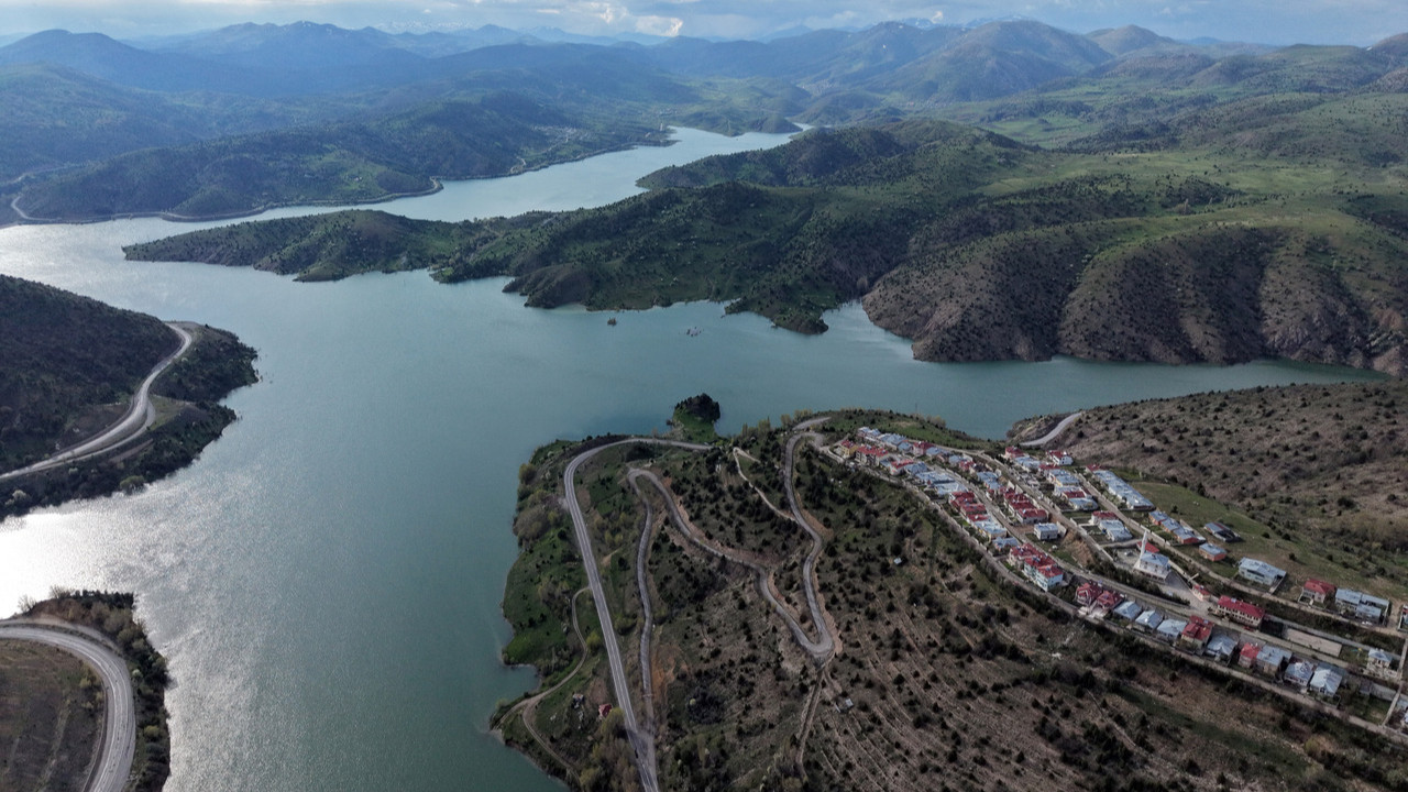 Sivas'ta Pusat-Özen Barajı'nın doluluk oranı zirveye çıktı