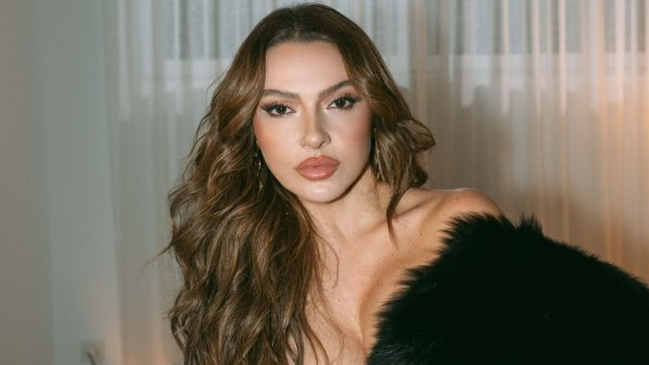 Hadise'den iddialı tatil paylaşımı