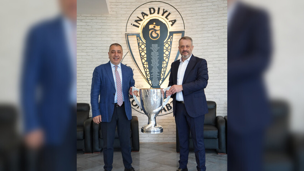 Trabzonspor Ziraat Türkiye Kupasını müzeye taşıdı