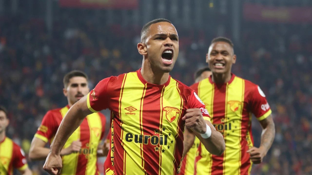 Göztepe’de transfer hareketliliği: Juan için Lille’le görüşmeler sürüyor